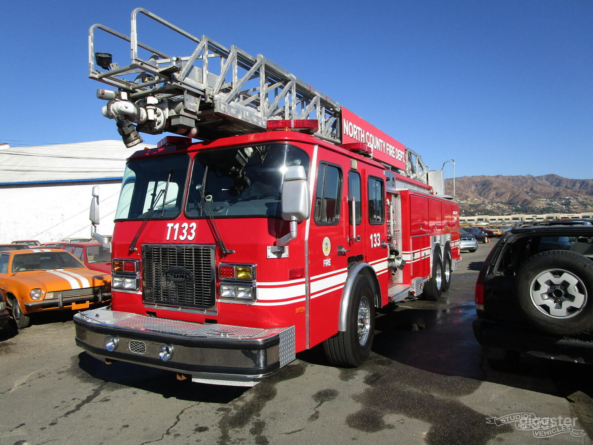 Chassis Ladder Firetruck emergency production vehicle